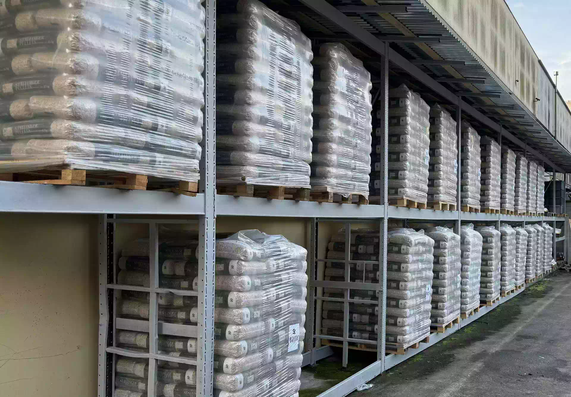 Vendita all’ingrosso di forniture idrauliche professionali a Bologna e installazione di stufe a legna e pellet Vendita all’ingrosso di forniture idrauliche professionali a Bologna e installazione di stufe a legna e pellet